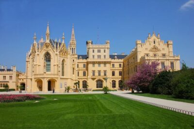 PALACIO DE LEDNICE. 2